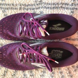 Brooks Glycerin women's size 9.5